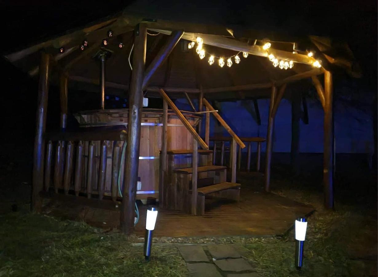 Lucky Roenk Vendeghaz Hotel Vilcele  Exterior foto